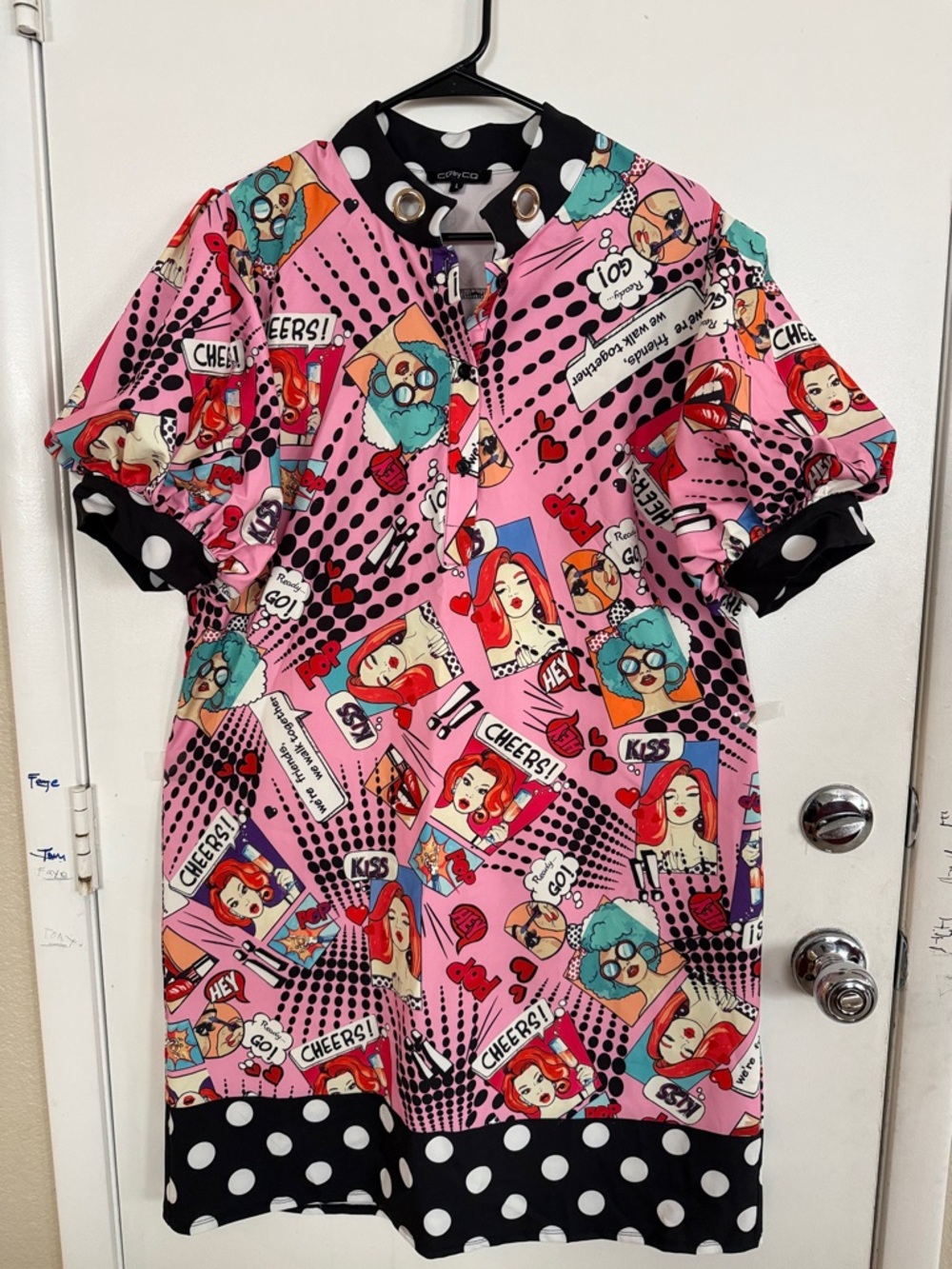 Multi color printed Pink Pop Art Comic Print Puff Sleeve Dress